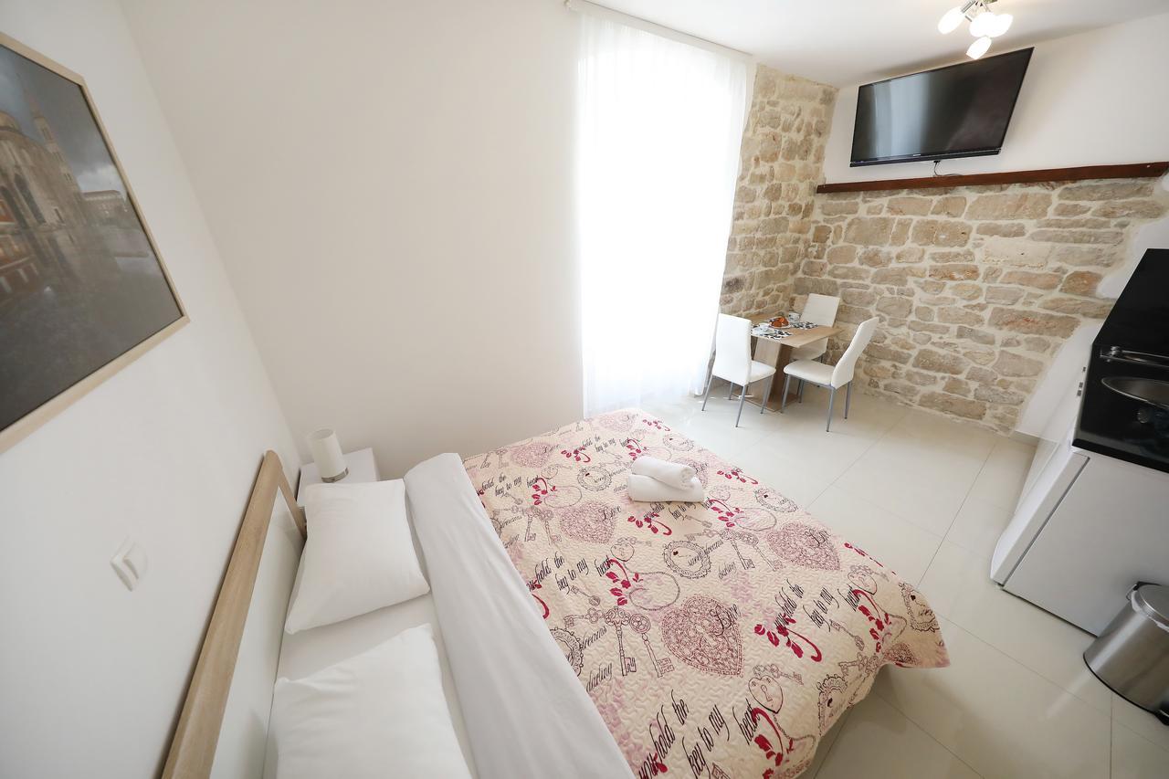 Apartment Sites Of
